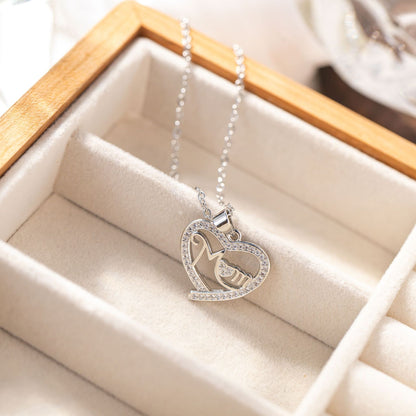 Elegant Mother’s Day Necklace – Gold & Silver Mama Heart Pendant