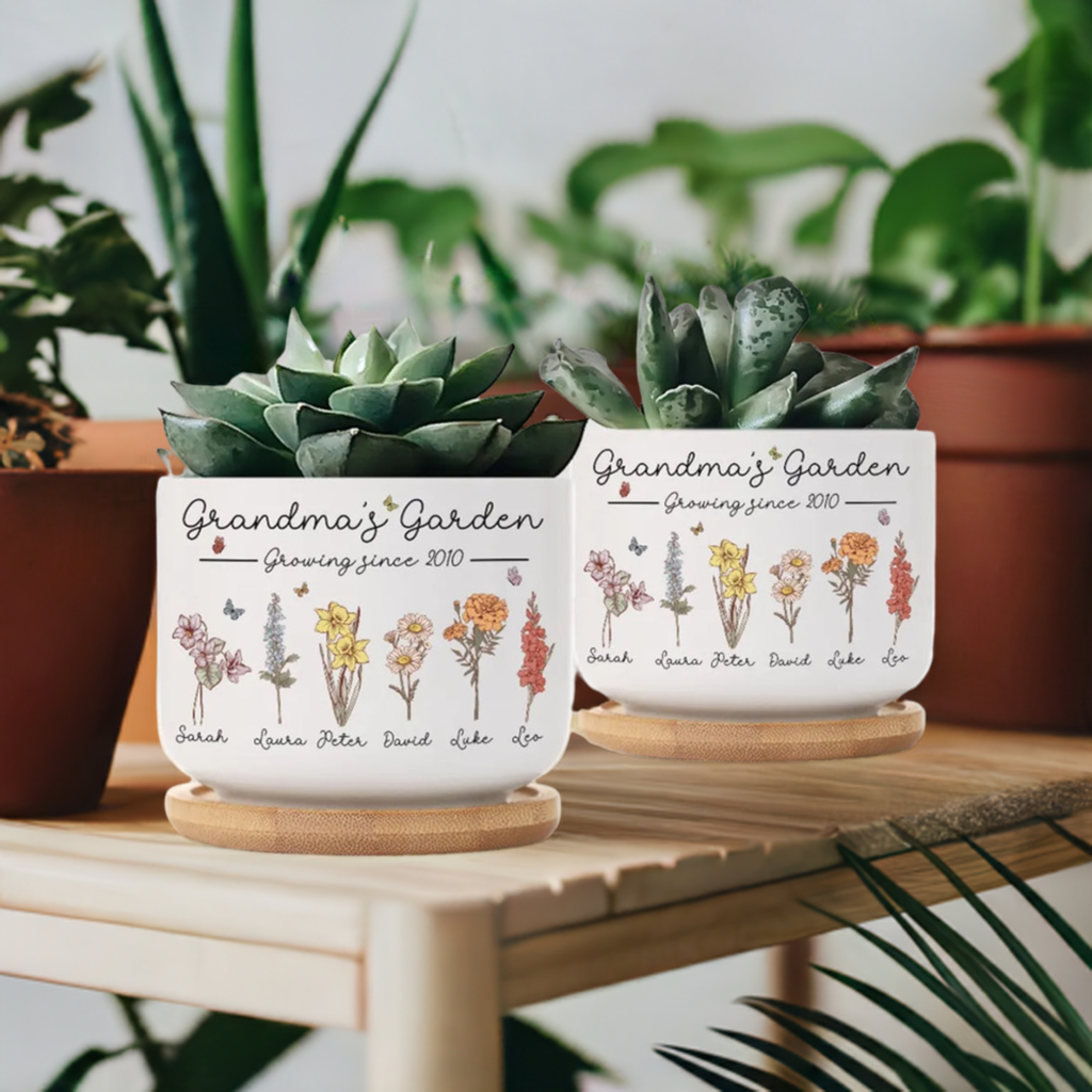 Personalized Grandma's Garden Plant Pot, Custom Birth Month Flower Pot, Plant Lover Gift